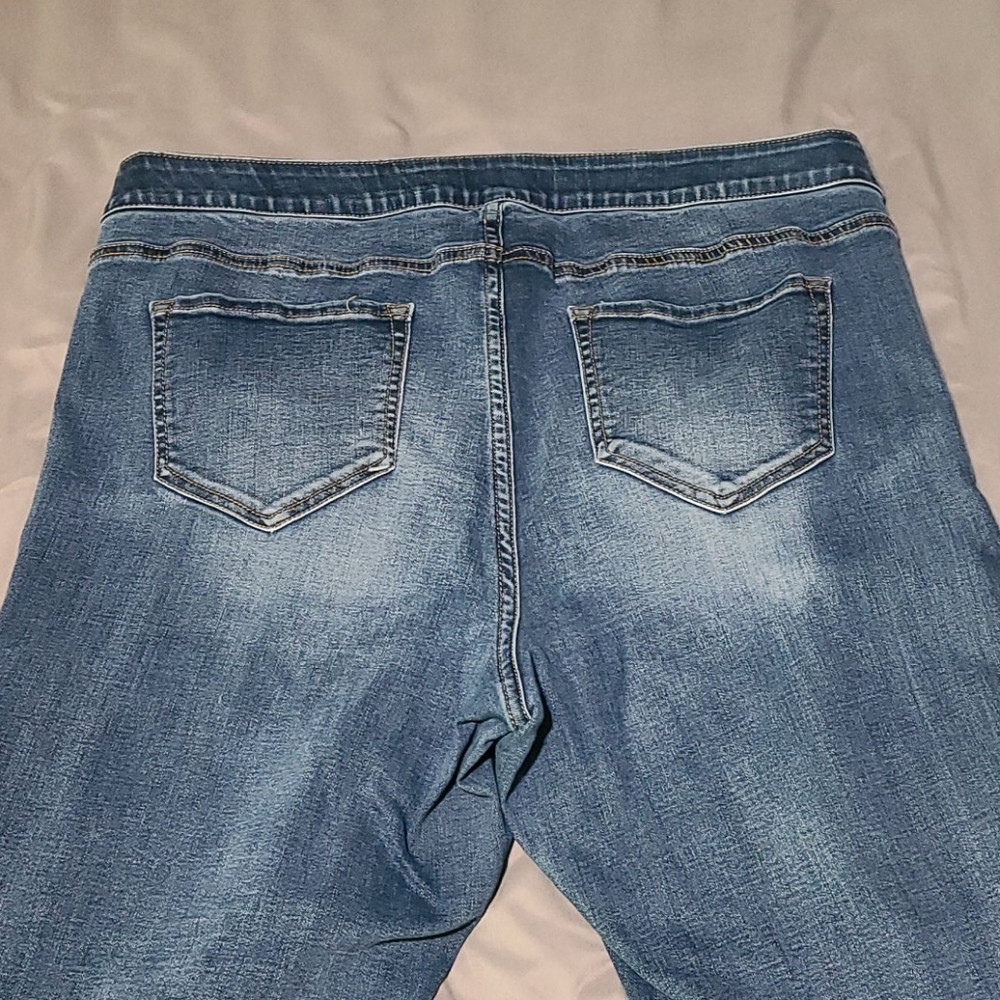Women's Maurices jeans